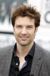 Huizen 4 april 2012
Bas Muijs presenteert het SBS6 programma het snoer om.
Peter Smulders bv