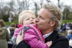 Scheveningen Den Haag 7 april 2012
Heropening Madurodam met oa aanwezig Humberto Tan met vrouw en kinderen Wendy v Dijk en Erland Galjaard met dochter Lizzy en Rob Geus met zijn dochter.
Peter Smulders bv