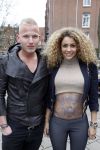 Amsterdam 10 april 2012
Presentatie kledinglijn modemeisjes bij het collegehotel. fajah Lourens met tatoo
Peter Smulders bv