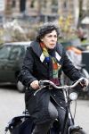 Amsterdam 30 maart 2012
Hanneke Groenteman op de fiets in Amsterdam.
Peter Smulders bv