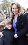 Zeist 1 april 2012
Premiere Dr Seuss in het Fiji theater in Zeist. Helga v leur met zoon
Peter Smulders bv