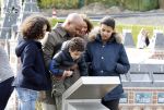 Scheveningen Den Haag 7 april 2012
Heropening Madurodam met oa aanwezig Humberto Tan met vrouw en kinderen Wendy v Dijk en Erland Galjaard met dochter Lizzy en Rob Geus met zijn dochter.
Peter Smulders bv