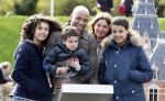 Scheveningen Den Haag 7 april 2012
Heropening Madurodam met oa aanwezig Humberto Tan met vrouw en kinderen Wendy v Dijk en Erland Galjaard met dochter Lizzy en Rob Geus met zijn dochter.
Peter Smulders bv