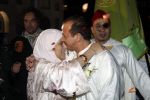 Amsterdam 5 april 2012
Najib Amhali en zijn vrouw Niama Elbhari trouwen bij het scheepvaartmuseum. Najib met moeder
Peter Smulders bv