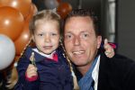 Scheveningen Den Haag 7 april 2012
Heropening Madurodam met oa aanwezig Humberto Tan met vrouw en kinderen Wendy v Dijk en Erland Galjaard met dochter Lizzy en Rob Geus met zijn dochter.
Peter Smulders bv
