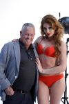 Amsterdam 5 april 2012
Fotoshoot Sapph met oa Dorien Rose en Jamie Faber de vriendin van Dean Saunders. Rob Heilbronn met zijn vrouw
Peter Smulders bv