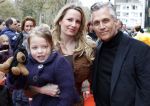 Zeist 1 april 2012
Premiere Dr Seuss in het Fiji theater in Zeist. Robert en Claudia Schoemacher met dochter
Peter Smulders bv