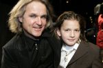 Zeist 7 december 2005
Premiere de Griezelbus.
Roland Jan heyn met zoon
Peter Smulders bv