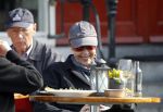 Amsterdam 27 maart 2012
Sylvia Kristel geniet op een terras van het zonnetje.
Peter Smulders bv