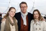 Amsterdam 27 maart 2012
Premiere cirque du Soleil bij de amsterdam Arena. Ursul de Geer met dochters
Peter Smulders bv
