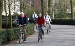 Amsterdam 24 maart 2012
Wim en Rita Kok op de fiets in het vondelpark.
Peter Smulders bv