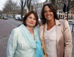 Amsterdam 5 april 2012
Najib Amhali en zijn vrouw Niama Elbhari trouwen bij het scheepvaartmuseum. moeders Yolanthe Sneijder Cabau en Wesley Sneijders
Peter Smulders bv
