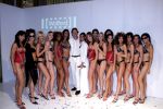 Amsterdam 11 juli 2004
Modeshow Wolford in het Amstel Hotel.  
Chimene v Oosterhout en Michael Lingg
Peter Smulders bv