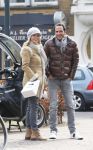 Amsterdam 28 maart 2013
Chantal Janzen met vriend Marco boodschappen aan het doen.
Peter Smulders bv