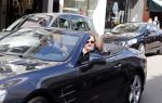 Amsterdam 13 april 2013
Chris Luken met een kennis in zijn mercedes cabrio.
Peter Smulders bv