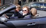 Amsterdam 13 april 2013
Chris Luken met een kennis in zijn mercedes cabrio.
Peter Smulders bv