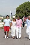 Cannes 19 juli 2004
Hans Breukhoven , Connie Breukhoven en Marvin en Edwin op boulevard van Cannes.
Peter Smulders bv