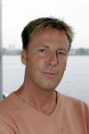 Amsterdam 20 juli 2004
Perspresentatie SBS ^ NET5 en Veronica.
Edward v Cuilemborg
Peter Smulders bv