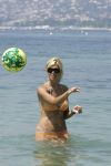 Juan les Pins 23 juli 2004
Estelle Gullit met Joel en Maxim op vakantie
Peter Smulders bv