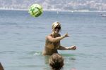 Juan les Pins 23 juli 2004
Estelle Gullit met Joel en Maxim op vakantie
Peter Smulders bv