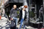 Amsterdam 2 april 2013
Eva Simons met haar vriend dj Sidney Samson op de cornelis schuytstraat bij marlies Dekkers. De winkel wort speciaal voor haar 2 uur gesloten voor andere klanten
Peter Smulders bv