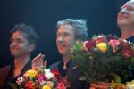 Amsterdam 2 april 2013
Liesbeth List krijgt uit handen van Mies Bouwman de radio Nostalgia ouvre award in het nieuwe de la mar theater. Frank Boeijen
Peter Smulders bv