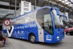 Hamburg 9 april 2013
Spelersbus HSV rijdt weg bij stadion
Peter Smulders bv