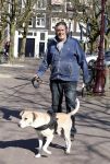 Amsterdam 2 april 2013
Hans v d Togt aan het wandelen met zijn hond en twee andere honden.
Peter Smulders bv