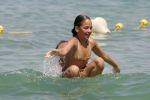 Sant tropez 25 juli 
Harry Mens in zee met zijn kinderen.