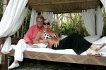 Sant tropez 24 juli 
Jan des Bouvrie en Monique des Bouvrie bij Nikki Beach
Peter Smulders bv