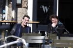 Amsterdam 3 april 2013
Jeroen v d Boom en Beau v Erven Dorens op terras.
Peter Smulders bv