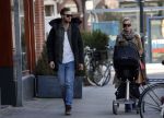 Amsterdam 7 april 2013
Jim Bakkum en Bettina Holwerda achter kinderwagen.
Peter Smulders bv