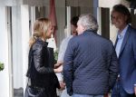 Amsterdam 17 april 2013
Lieke v Lexmond en Mark v Eeuwen groeten elkaar op terras bij Joffers. Mark zat er met een vriend en Lieke kwam daar met haar manager Frank Wisse.
Peter Smulders bv