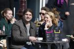 Amsterdam 7 april 2013
Liza Sips op een terras met haar nieuwe vriend Ralph Manheim.
Peter Smulders bv