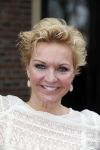 Laren 18 maart 2013
Lunch Nannic met div bekende nederlandse vrouwen. Mariska v Kolck
Peter Smulders bv