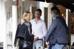 Amsterdam 17 april 2013
Lieke v Lexmond en Mark v Eeuwen groeten elkaar op terras bij Joffers. Mark zat er met een vriend en Lieke kwam daar met haar manager Frank Wisse.
Peter Smulders bv