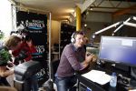 Naarden 15 april 2013
Pieter v d Hoogenband bij radio uitzending Veronica met als dj Erik de Zwart.
Peter Smulders bv