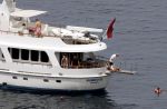 Porte Ercole 8 juli 2004
Prinses Margriet,Prinses Irene ,Prins Jaime, Prins Floris en zijn vriendin, Prins Carlos op de Jumbo VI
Peter Smulders bv