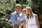 Tavernelle 9 juli 2004
Fotomoment op vakantie bij Prins Willem Alexander Maxima en prinses Amalia. 
Peter Smulders bv