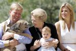 Tavernelle 9 juli 2004
Fotomoment op vakantie bij Prins Willem Alexander Maxima en prinses Amalia.  
Peter Smulders bv