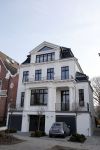 Hamburg 9 april 2013
Rafael v d Vaart en Sabia Boulahrouz bij zijn en haar huis.
Peter Smulders bv