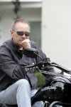 Westervoort 2 juli 2004
Rob de Nijs op Harley Davidson
Peter Smulders bv