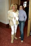 Scheveningen 2 juli 2004
Feestje Holland casino in het Kurhaus.
Mary Borsato met Rosanna Lima
Peter Smulders bv