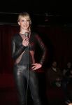 Amsterdam 8 april 2013
Presentatie ring wasteland ontworpen door Stacey Rookhuizen in club NL
Peter Smulders bv