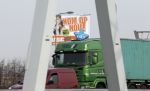 Amsterdam 8 april 2013
Billboard / abri tatjana.
Peter Smulders bv