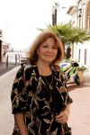 Cannes 23 juli 2004
Therese Steinmetz  in haar galerie
Peter Smulders bv
