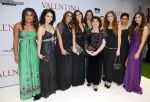 Amsterdam 18 maart 2013
Premiere Valentino in Tuschinski met in de hoofdrollen Najib Amhali Elise Schaap Johnny de Mol en Yolanthe Sneijder Cabau. Yolanthe met moeder schoonmoeder zussen en vriendinnen
Peter Smulders bv