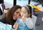 Amsterdam 15 maart 2015
Vegas de dochter van Amanda Balk en Afrojack viert haar verjaardag in het vondelpark.
Kids Partyplanner organiseerde het feestje.