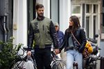 Amsterdam 16 maart 2015
Arie Boomsma met zijn nieuwe vriendin Romy Houwer in Amsterdam en bij zijn huis/appartement