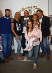 Etten-Leur, 28 Februari 2015
Opening Babyspeciaalzaak 't Gouden Koetsje van Nathalie Dieguez
Opening werd verricht door Barbie ( Samantha v d Plas en Michael v d Plas)
